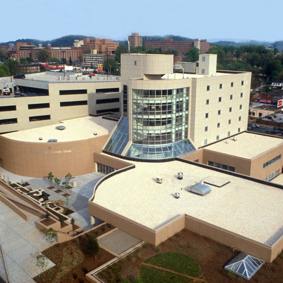 Thompson Cancer Survival Center BarberMcMurry Architects