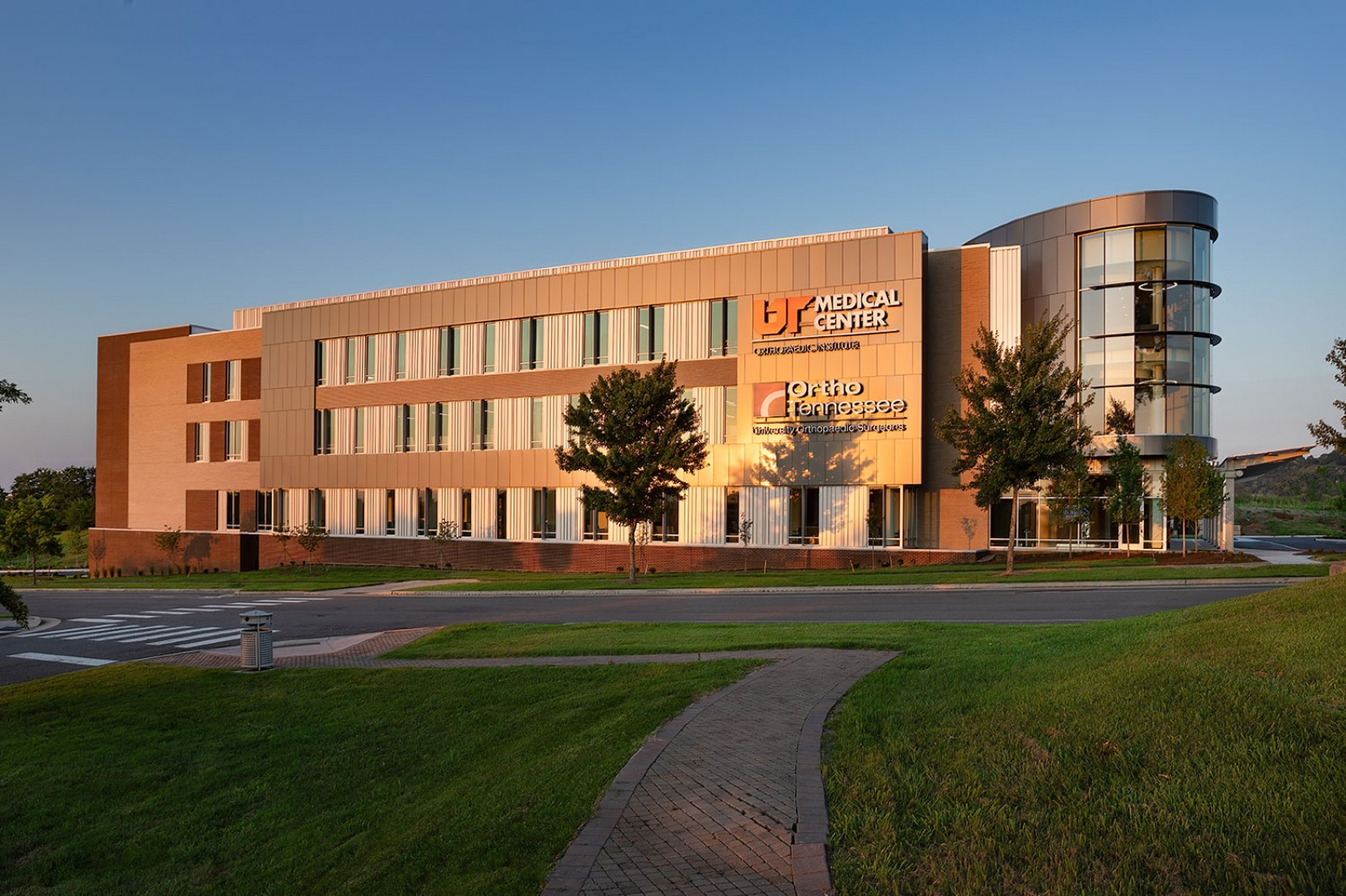 University Orthopaedic Institute BarberMcMurry Architects